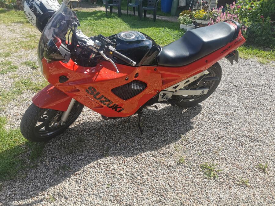 Suzuki GSX-F