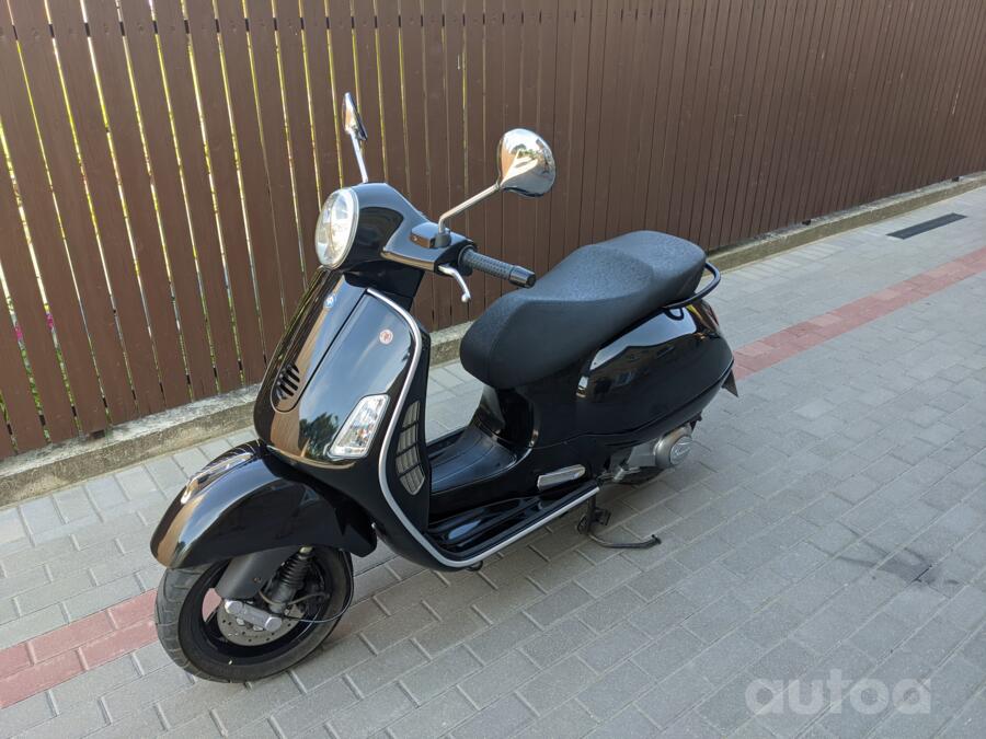 Vespa GT