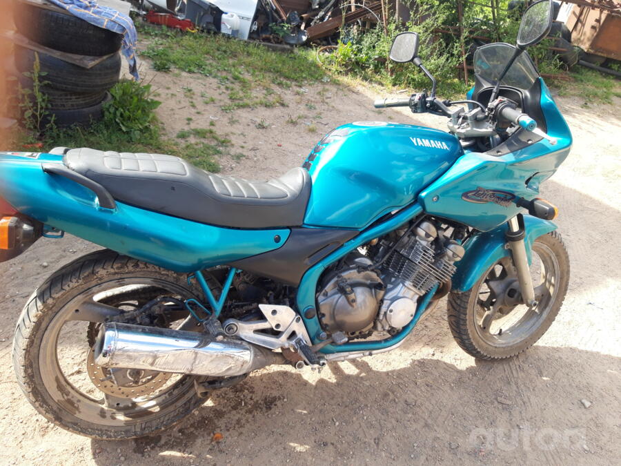 Yamaha XJ