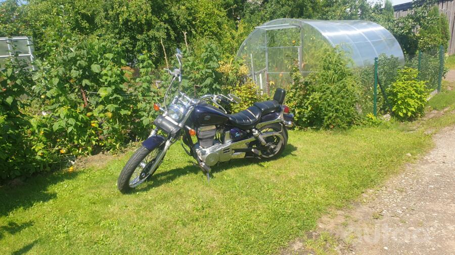 Suzuki LS