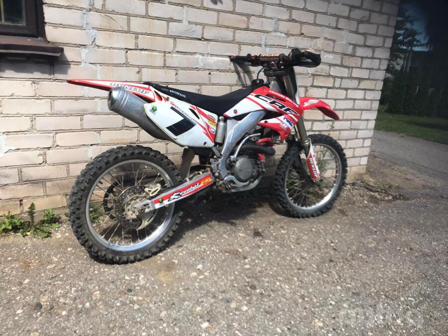 Honda CRF