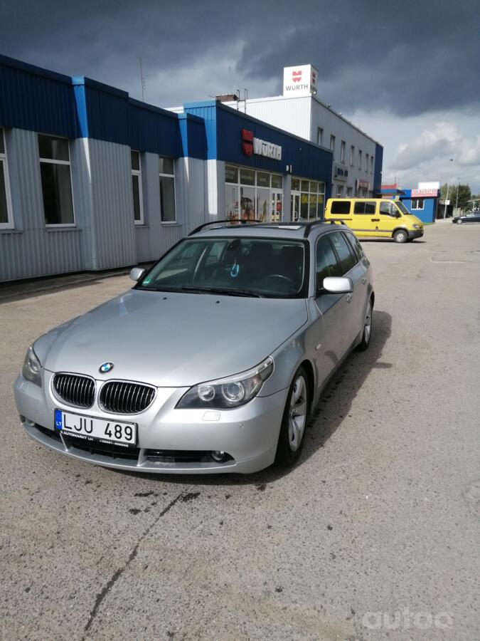 BMW 5 Series E60/E61 Touring wagon