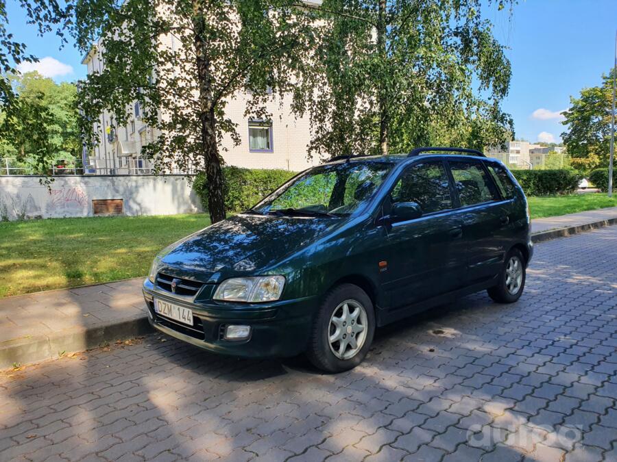 Mitsubishi Space Star 1 generation Minivan