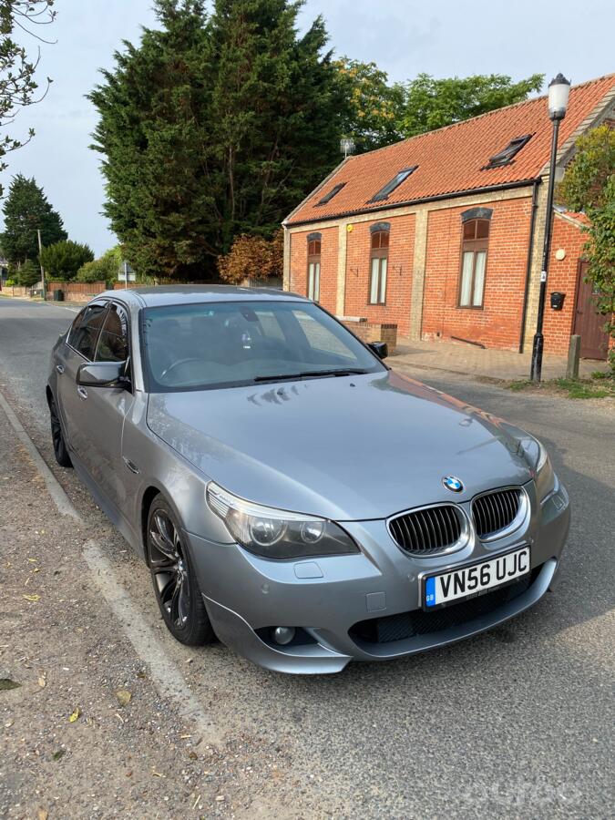 BMW 5 Series E60/E61 Sedan