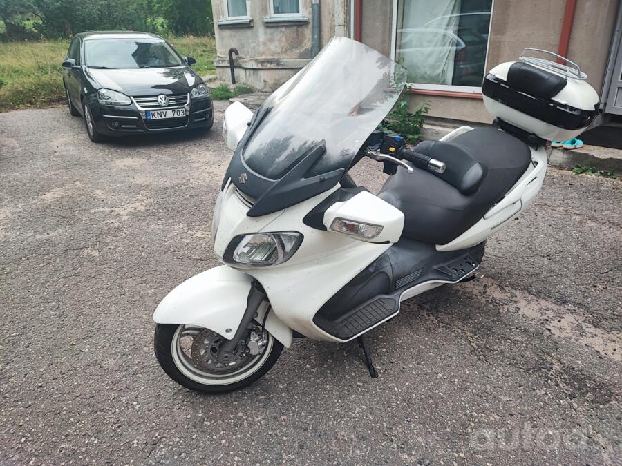 Suzuki Burgman