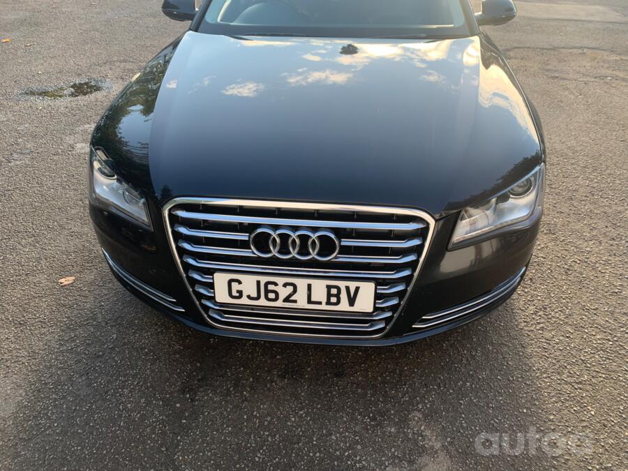 Audi A8 D4/4H Sedan