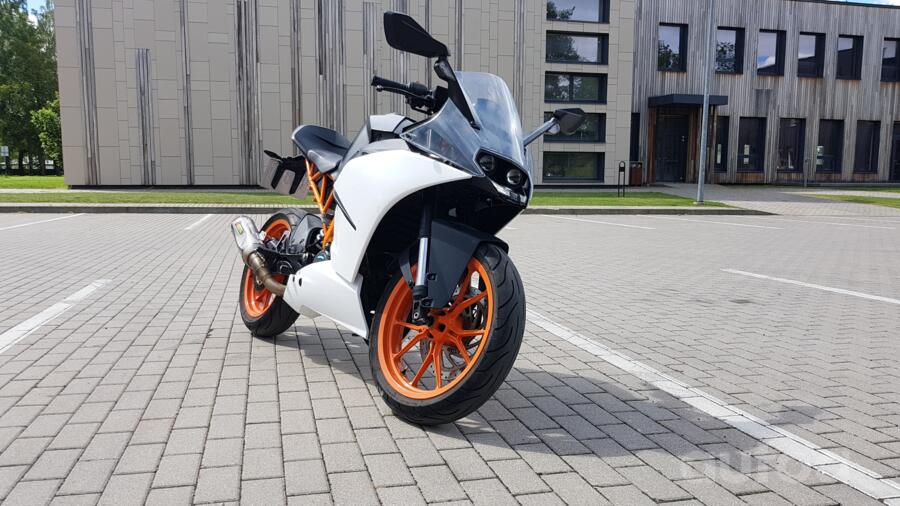 KTM RC