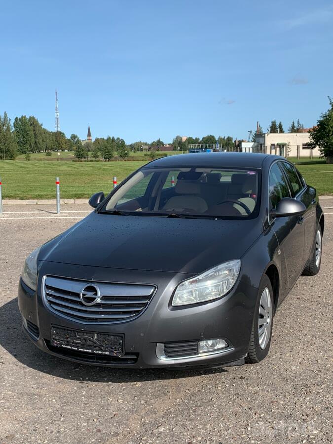 Opel Insignia A Sedan 4-doors