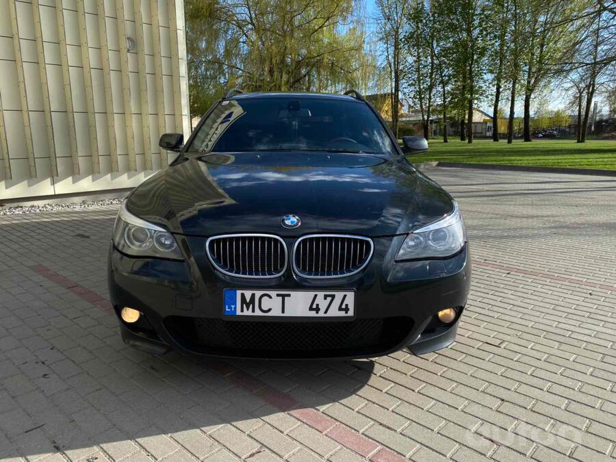 BMW 5 Series E60/E61 Touring wagon