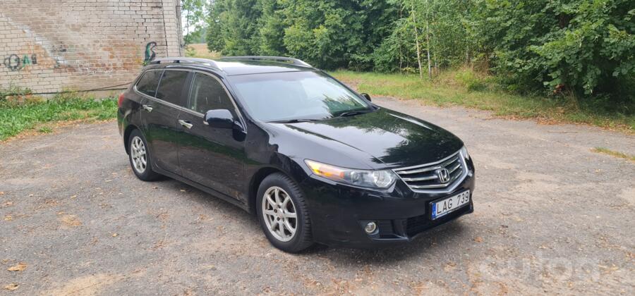 Honda Accord 8 generation Tourer wagon