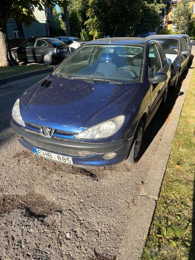 Peugeot 206 1 generation [restyling] Hatchback 3-doors