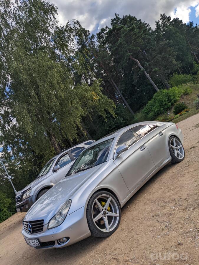 Mercedes-Benz CLS-Class C219 Sedan 4-doors
