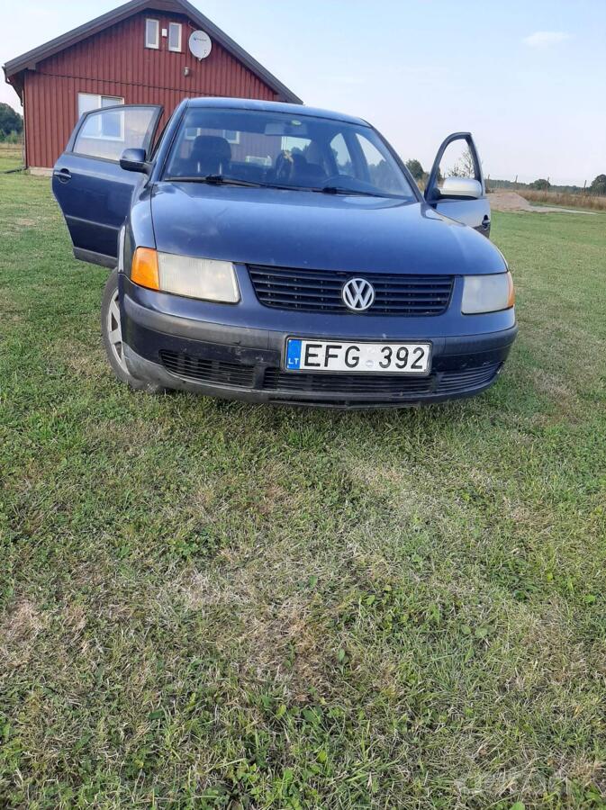 Volkswagen Passat B5 Sedan 4-doors