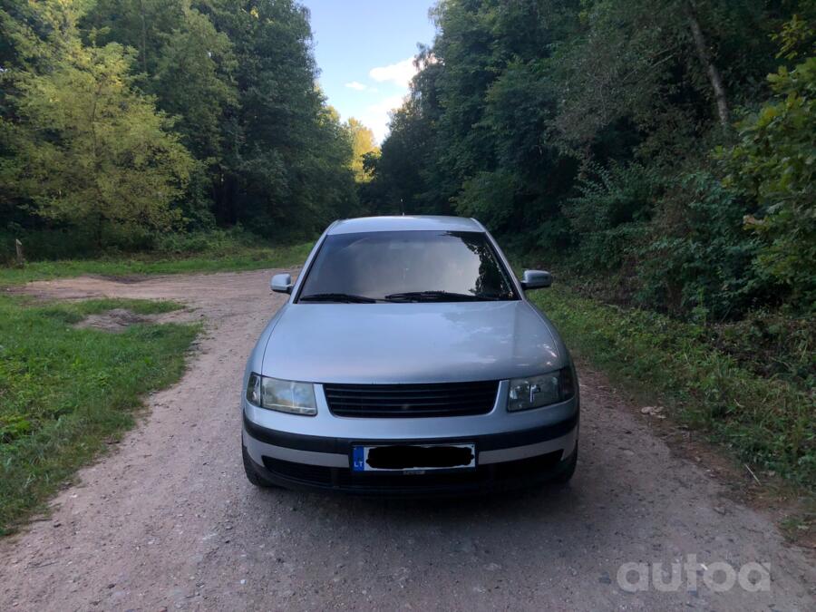 Volkswagen Passat B5 Sedan 4-doors