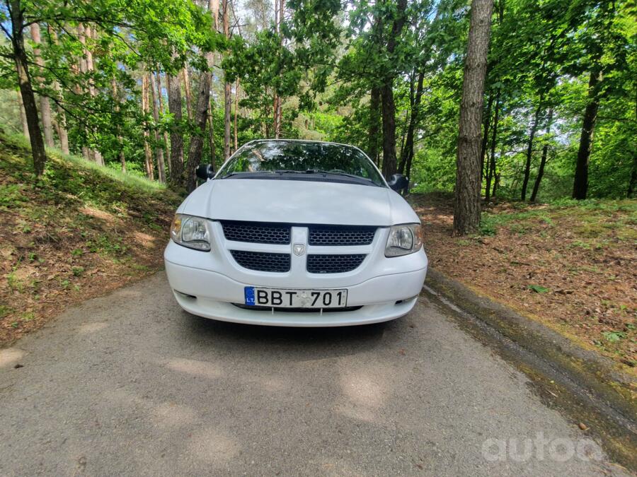Dodge Caravan 4 generation Grand minivan 5-doors