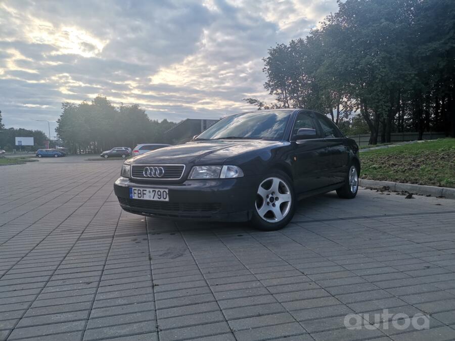 Audi A4 B5 Sedan