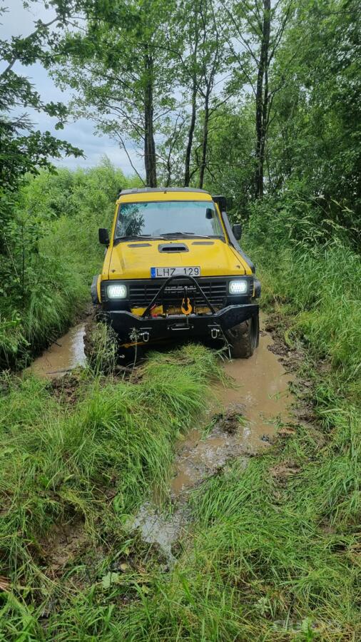 Nissan Patrol 160/260 SUV 5-doors