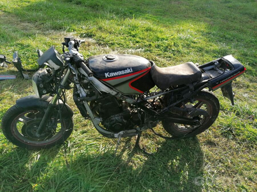 Kawasaki GPZ