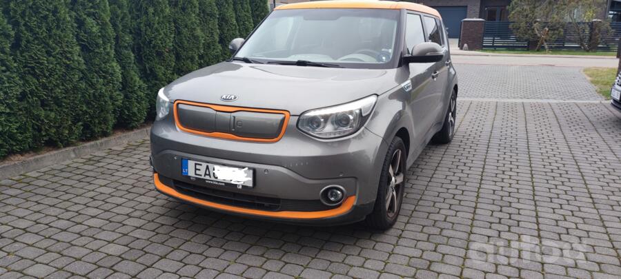 Kia Soul EV 1 generation