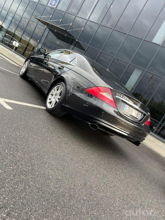 Mercedes-Benz CLS-Class C219 Sedan 4-doors