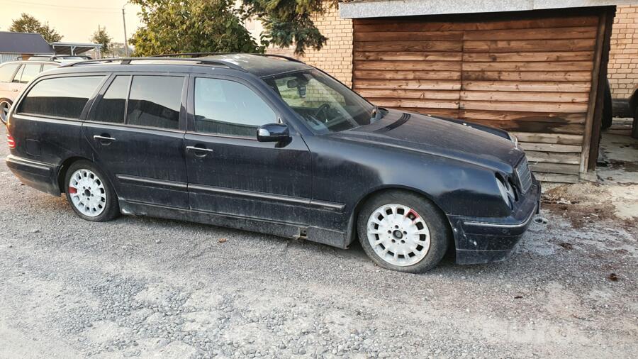 Mercedes-Benz E-Class W210/S210 [restyling] wagon 5-doors