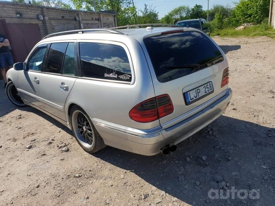 Mercedes-Benz E-Class W210/S210 wagon 5-doors