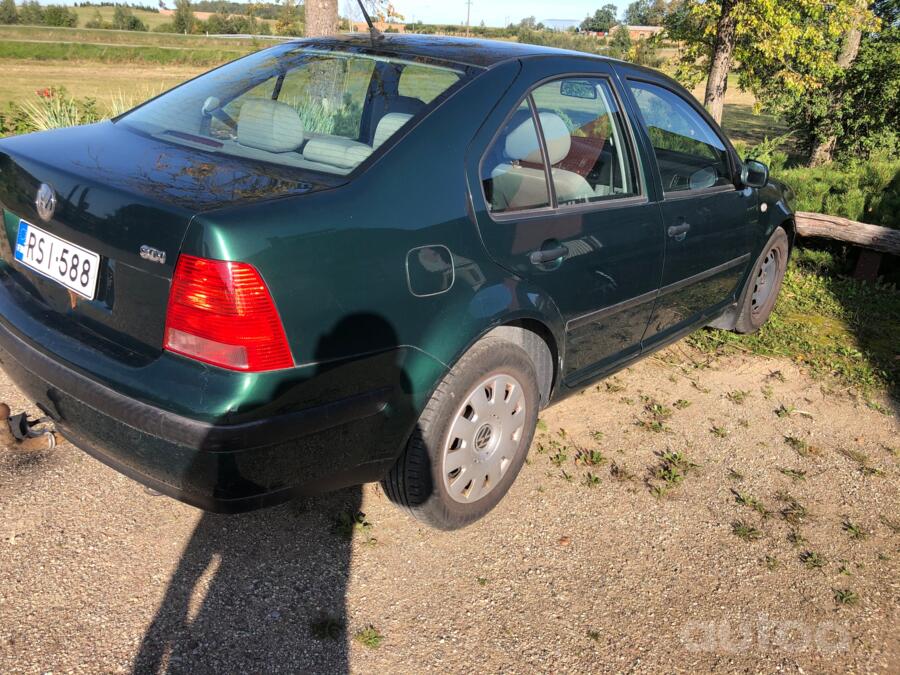Volkswagen Bora 1 generation Sedan