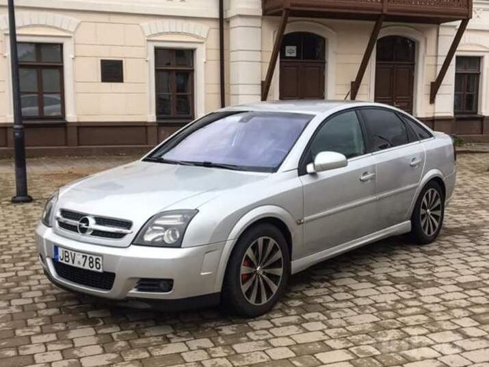 Opel Vectra C GTS hatchback