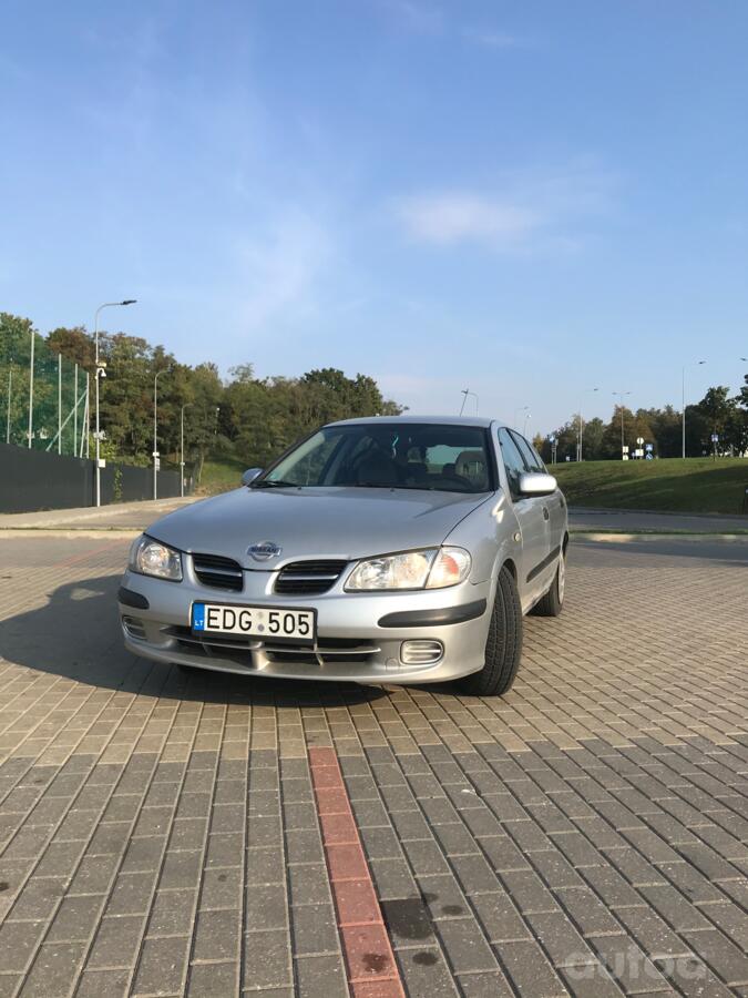 Nissan Almera N16 Hatchback 5-doors