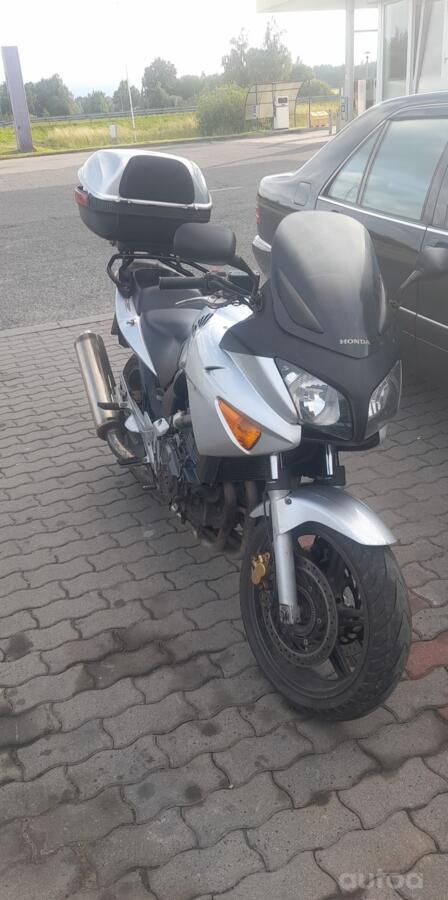 Honda CBF