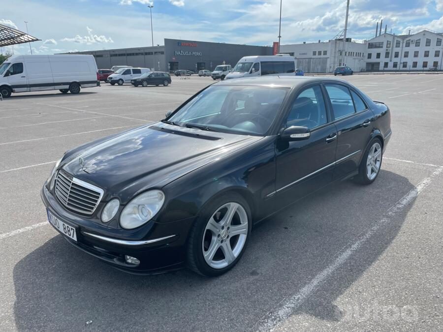 Mercedes-Benz E-Class W211 Sedan