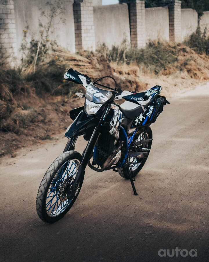 Yamaha WR
