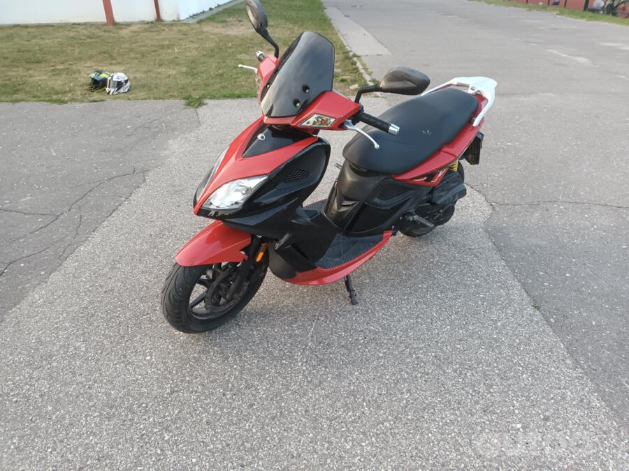 Kymco Super 8
