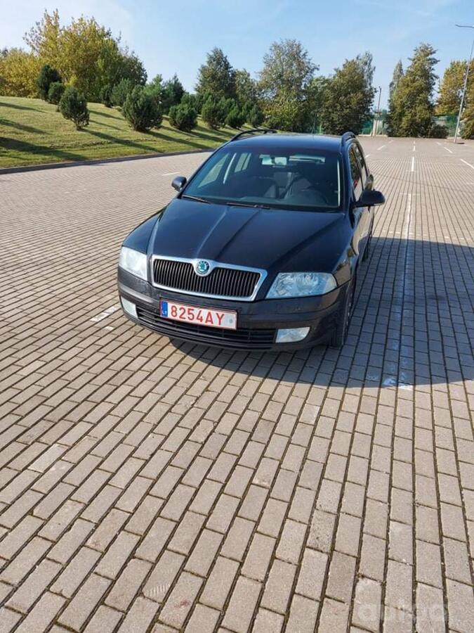 Skoda Octavia 2 generation Combi wagon 5-doors