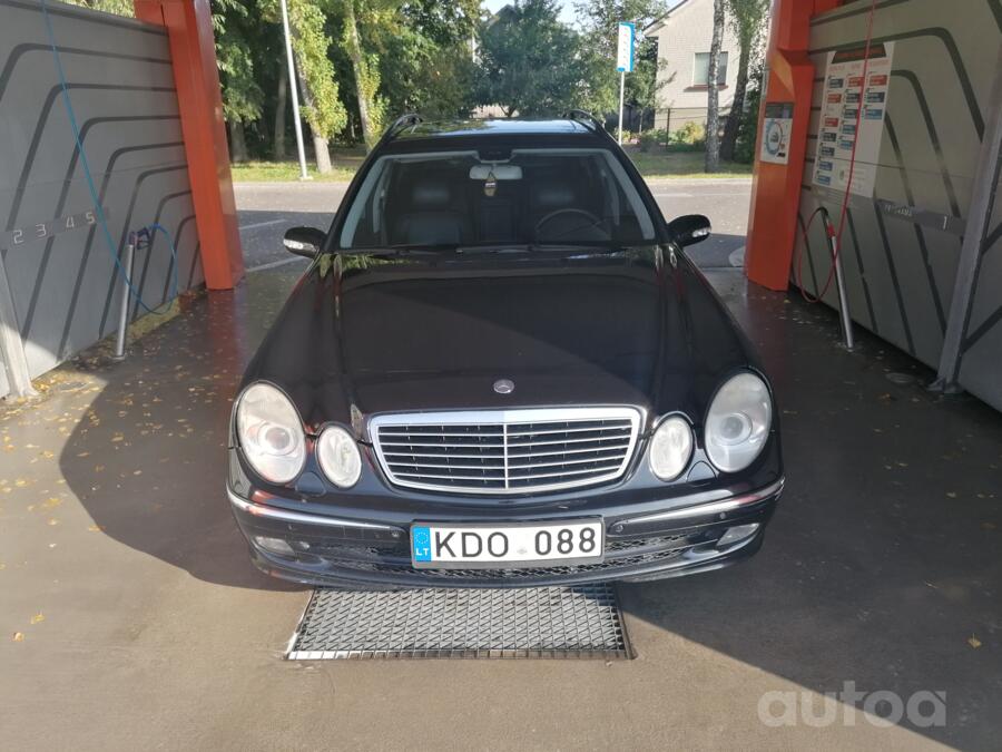 Mercedes-Benz E-Class W211/S211 wagon 5-doors