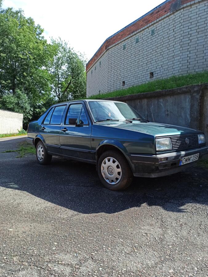 Volkswagen Jetta 2 generation Sedan 4-doors