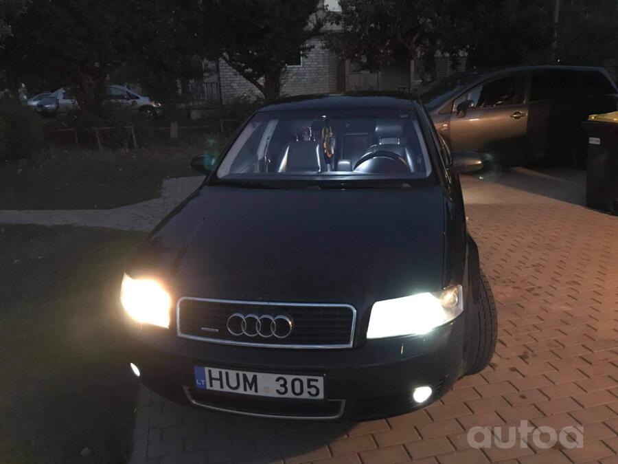 Audi A4 B6 Sedan