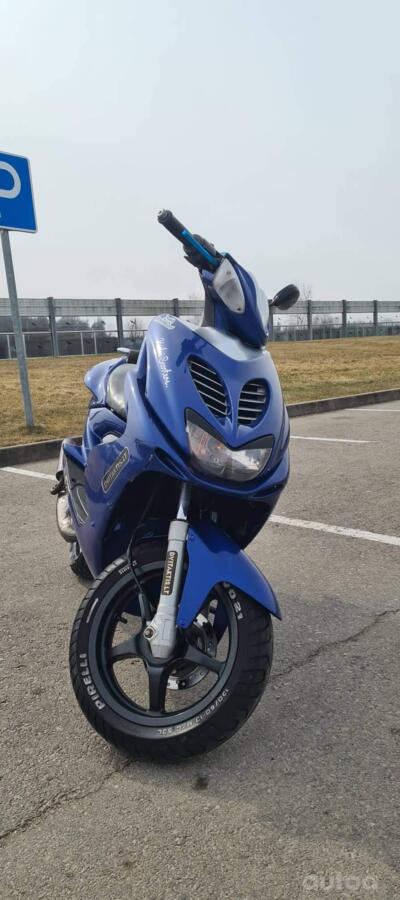 Yamaha Aerox