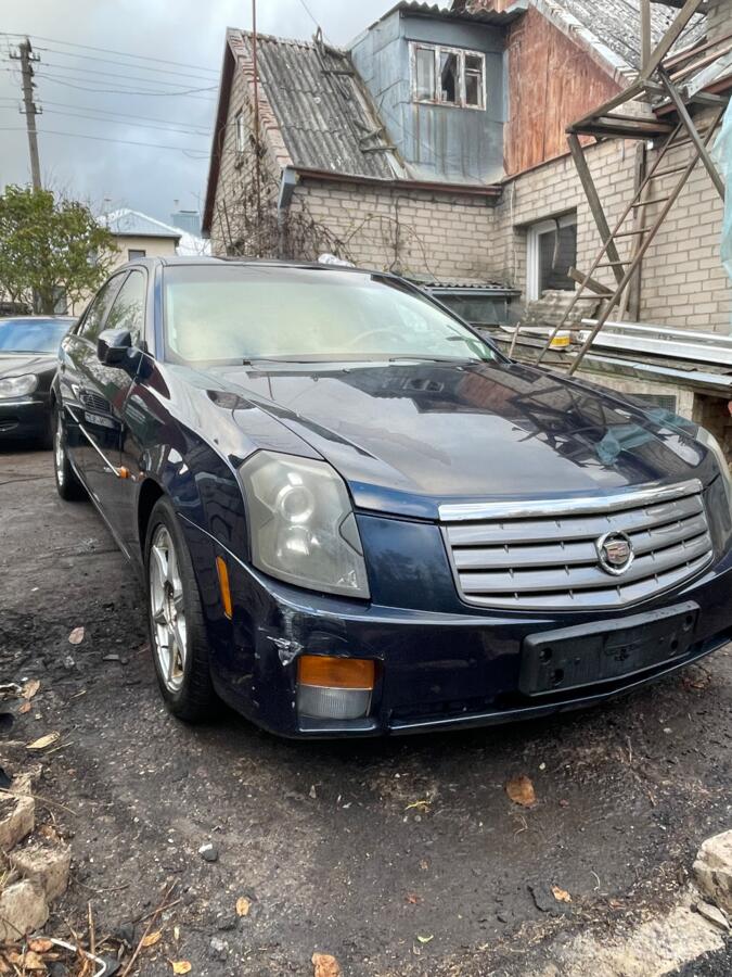Cadillac CTS 1 generation Sedan