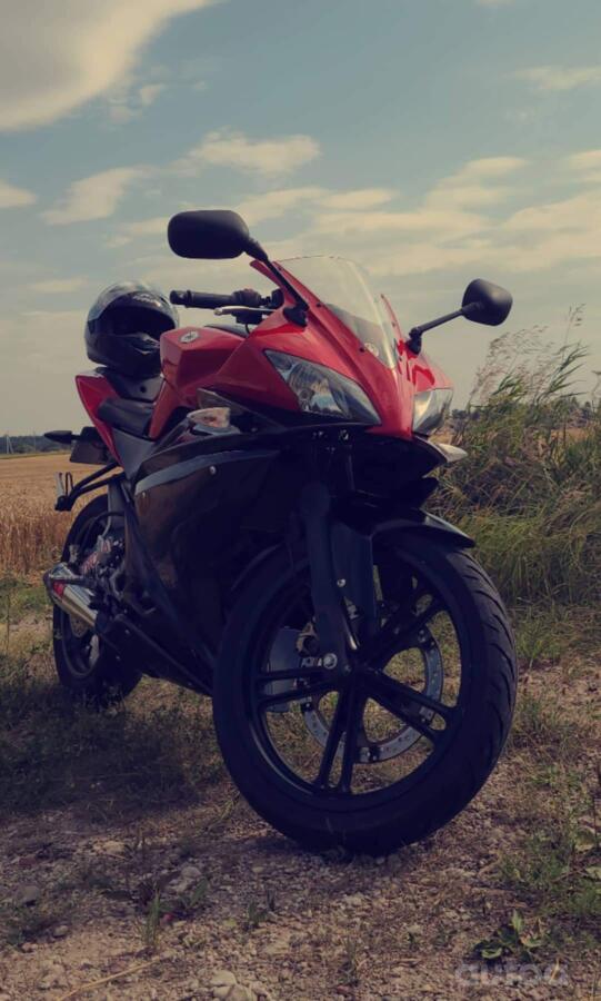 Yamaha YZF