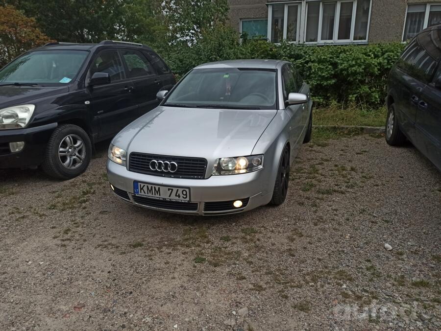 Audi A4 B6 Sedan