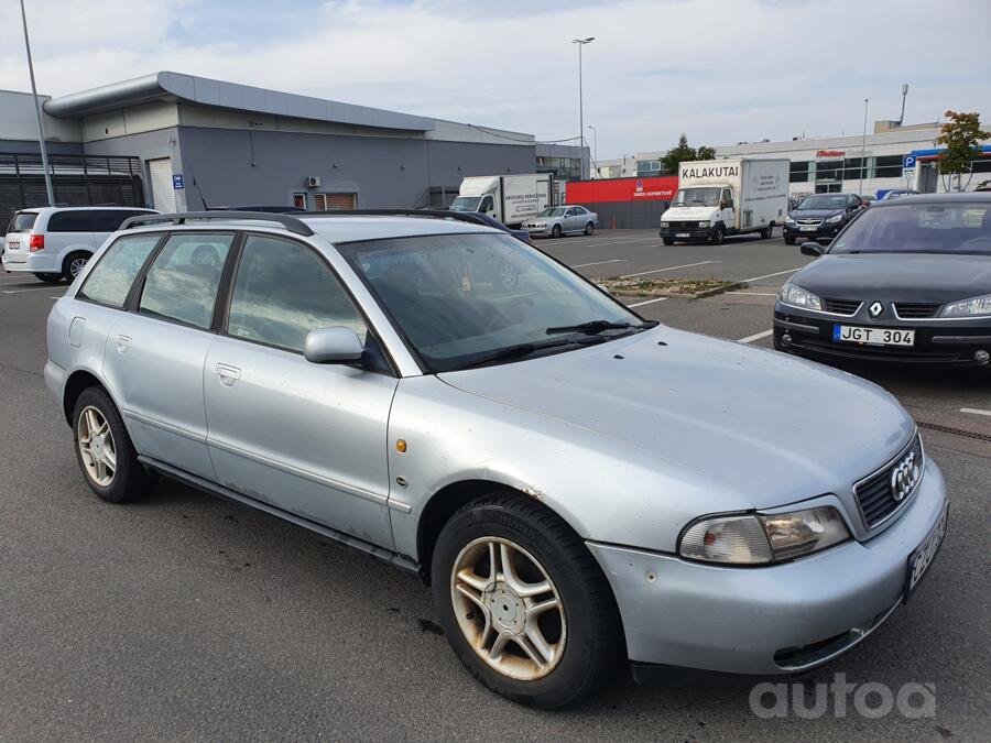 Audi A4 B5 Avant wagon 5-doors