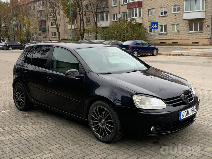Volkswagen Golf 5 generation Hatchback 5-doors