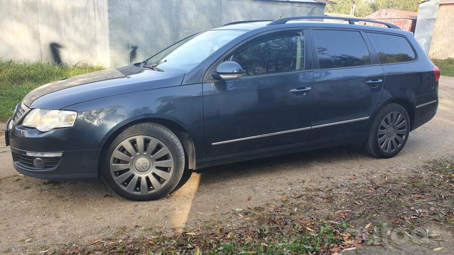 Volkswagen Passat B6 wagon 5-doors