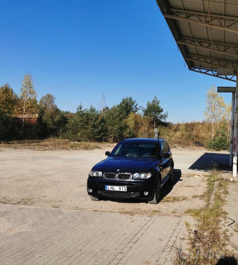 BMW X3 E83 Crossover
