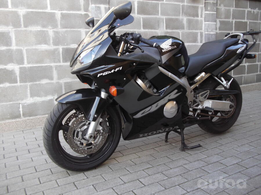Honda CBR