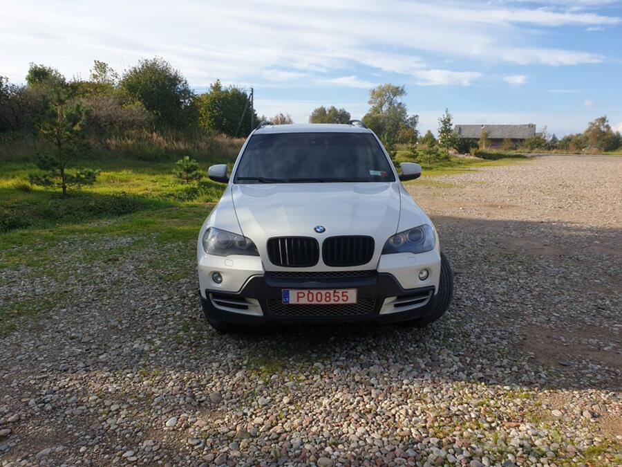 BMW X5 E70 Crossover