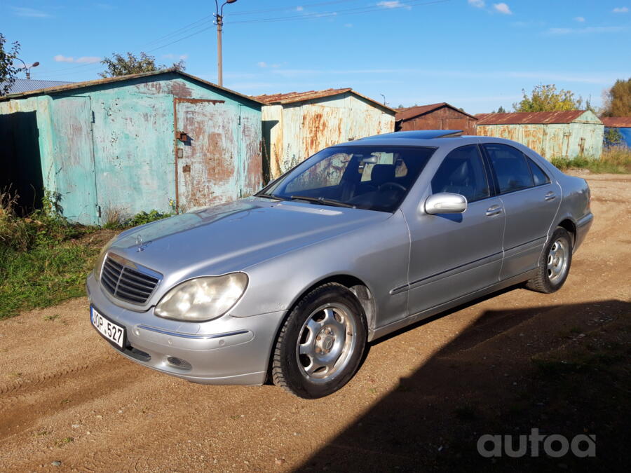 Mercedes-Benz S-Class W220 Sedan 4-doors