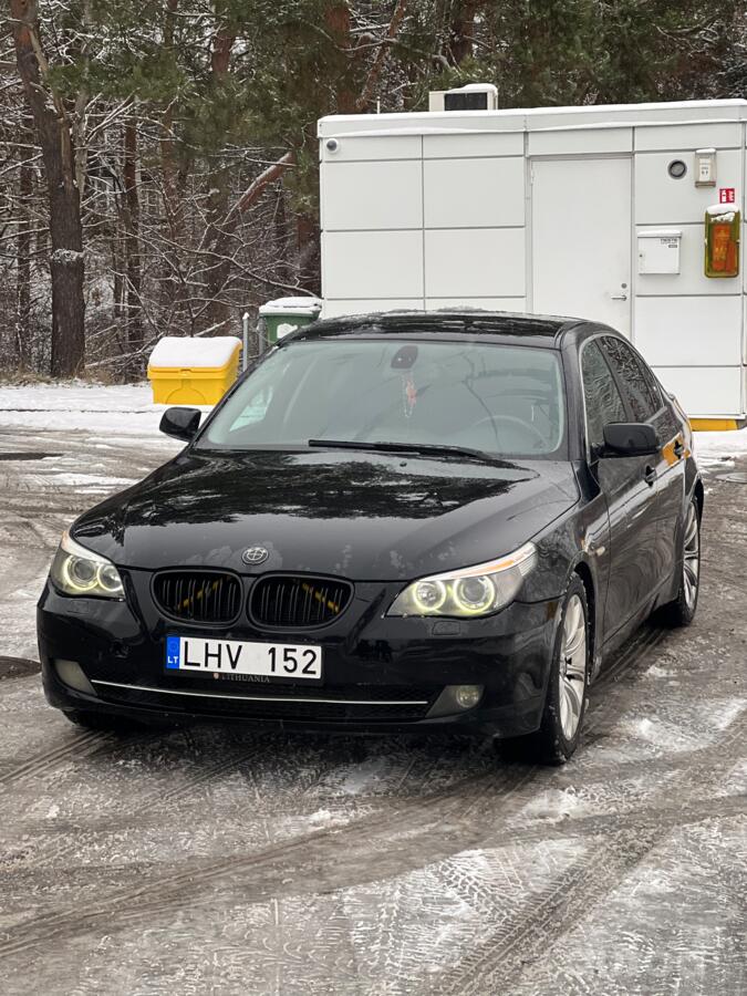 BMW 5 Series E60/E61 Sedan