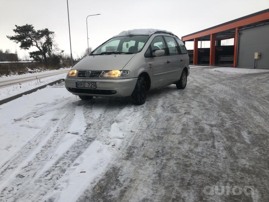 Volkswagen Sharan 1 generation Minivan 5-doors